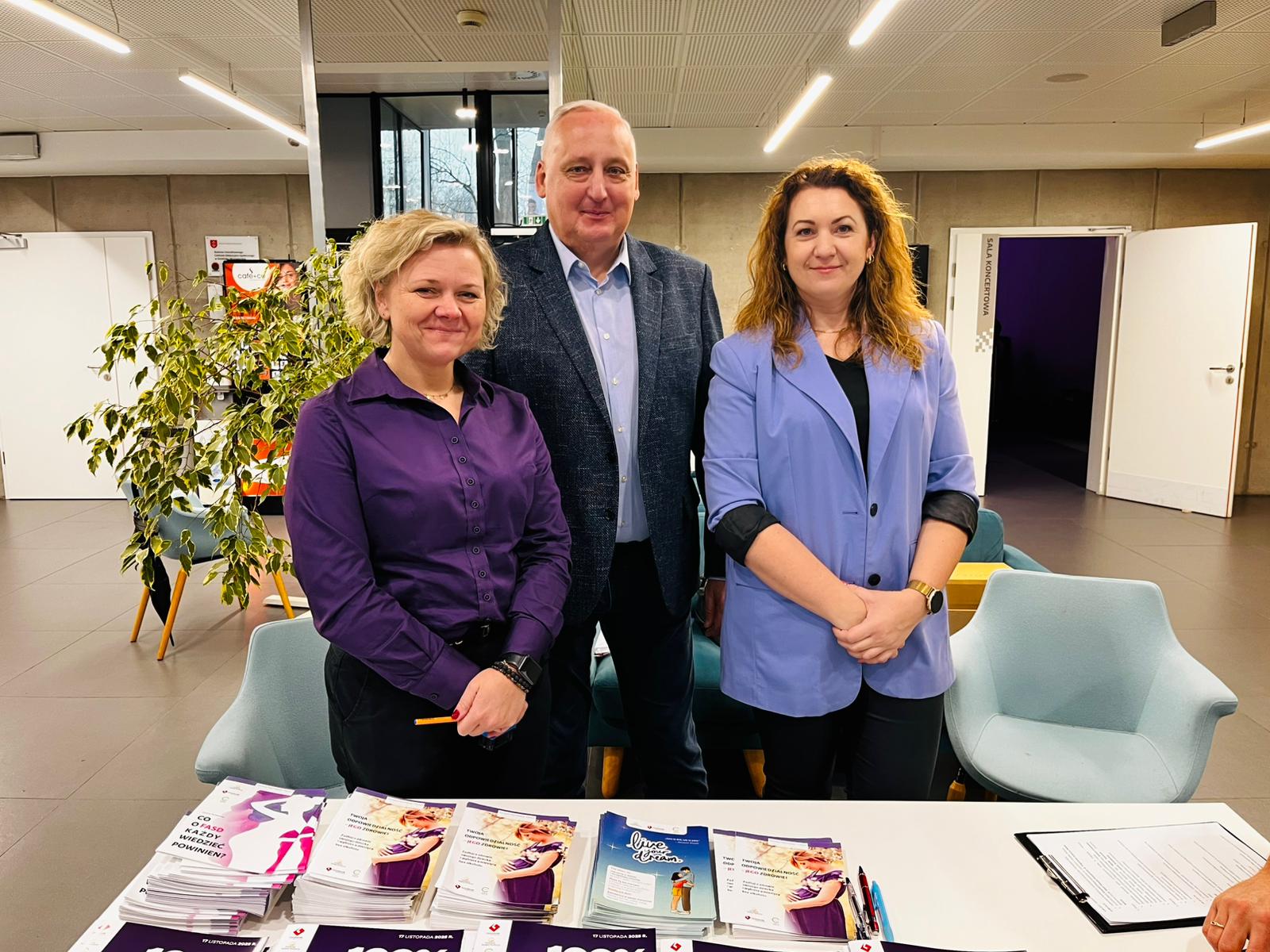 Kampania informacyjno-edukacyjna „100% miłości, 0% alkoholu – wybieram miłość, nie alkohol” w Grodzisku Mazowieckim