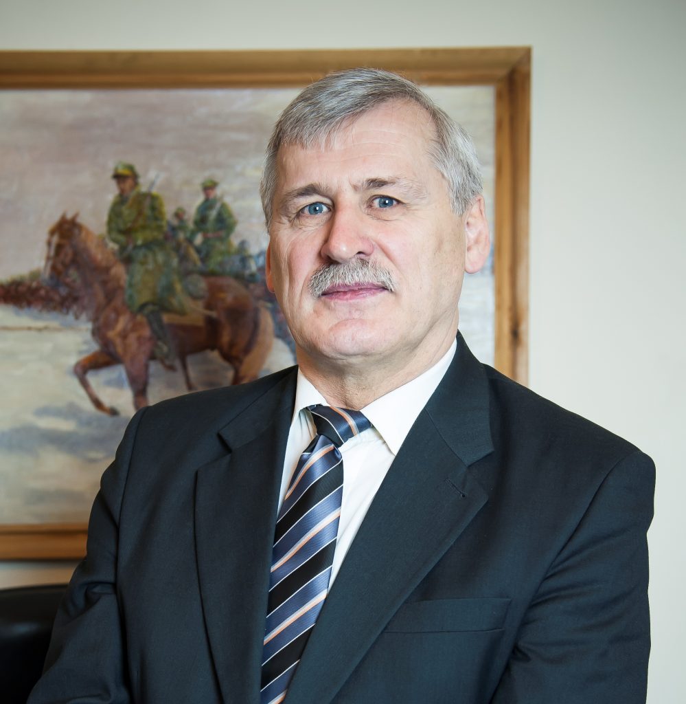 Zdjęcie wiceburmistrza Piotra Galińskiego