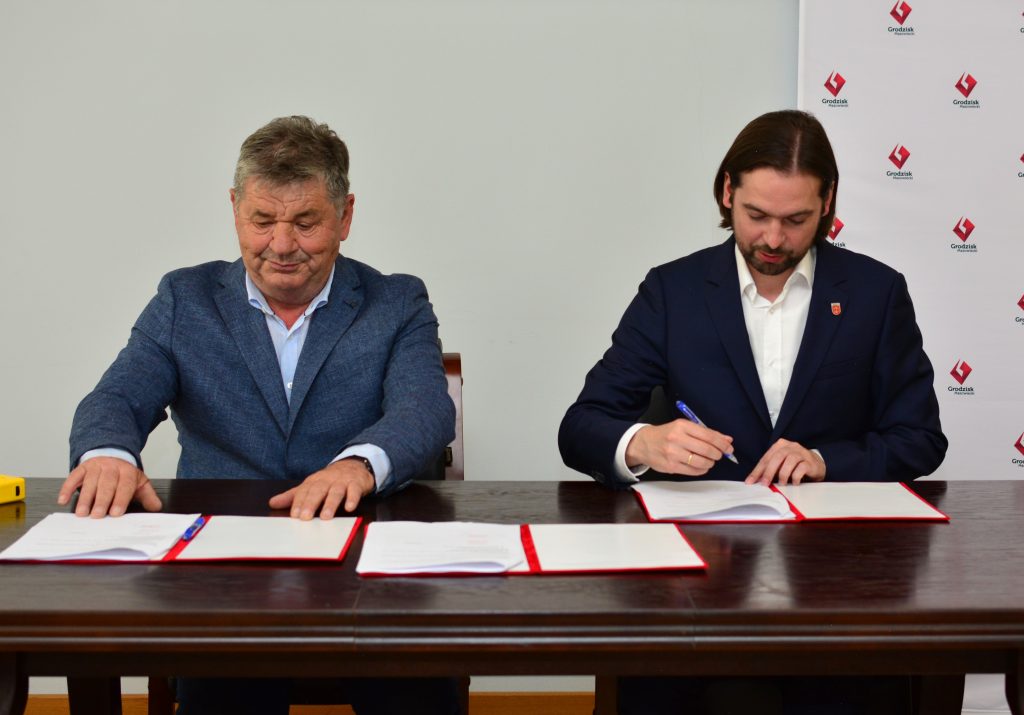 Podpisanie umowy na przebudowę ulic Floriańskiej i Śląskiej